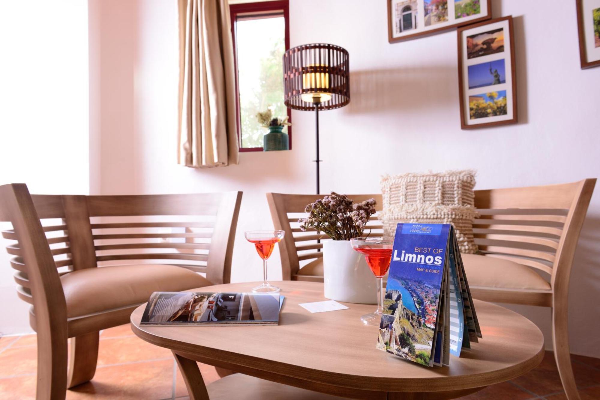 Varos Village Boutique Hotel Pokoj fotografie